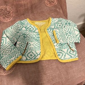 Oshkosh toddler jacket with zipper pockets!